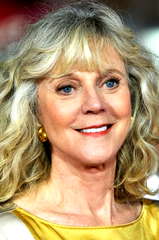 Blythe Danner profile picture