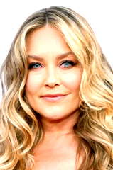 Elisabeth Röhm profile picture