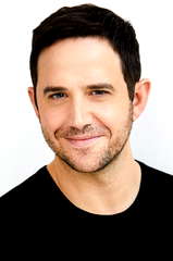 Santino Fontana profile picture