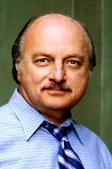 Dennis Franz profile picture