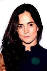 Alice Braga profile picture