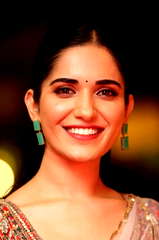 Ruhani Sharma profile picture