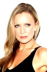 Stephanie Vogt profile picture
