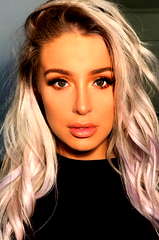 Tana Mongeau profile picture