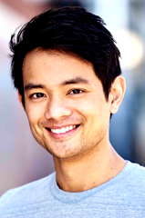 Osric Chau profile picture