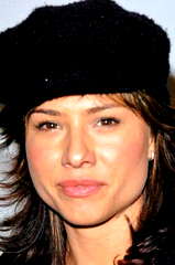Sara Suzanne Brown profile picture