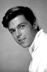 Robert Logan profile picture