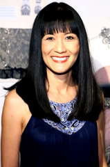Suzanne Whang profile picture