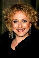 Carol Kane profile picture