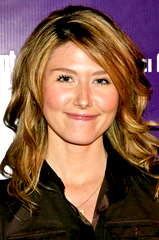 Jewel Staite profile picture