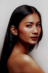 Putri Intan Kasela profile picture