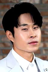 Min Do-yoon