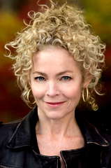 Amy Irving profile picture