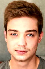 Tom Hoßbach profile picture