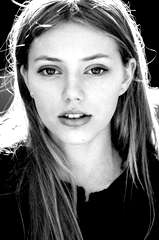 Grace Van Dien profile picture