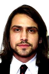 Luke Pasqualino profile picture