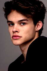 Curran Walters profile picture