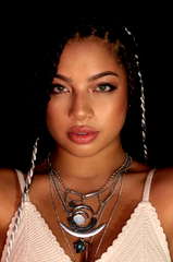 Kiana Ledé profile picture