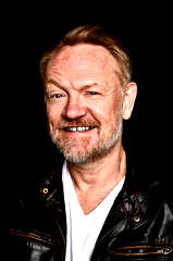 Jared Harris profile picture