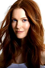Darby Stanchfield profile picture