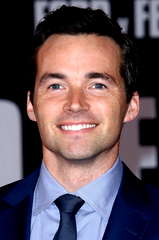 Ian Harding profile picture