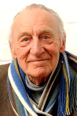 Geoffrey Bayldon profile picture