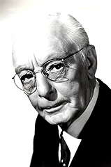 Harry Davenport profile picture