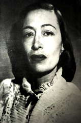 Lupe Carriles