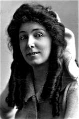 Edythe Chapman