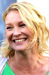 Joanna Page profile picture