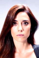 Cansu Dere