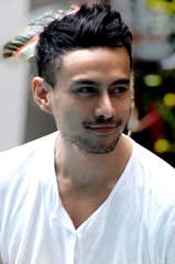 Erlando Saputra profile picture