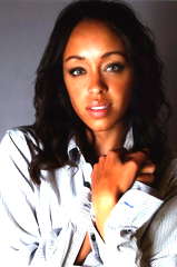 Shanti Lowry profile picture