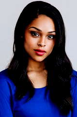 Ash Santos profile picture