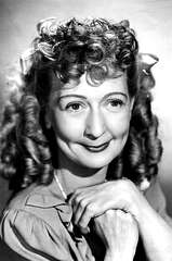 Esma Cannon profile picture