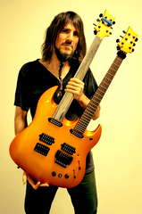 Ron 'Bumblefoot' Thal profile picture