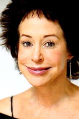 Lynn Tufeld profile picture