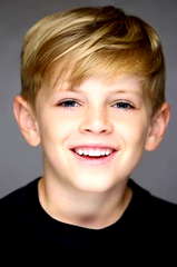 Holden M N Smith profile picture