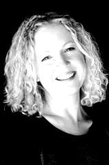 Carolyn Lawrence