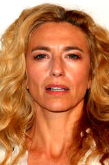 Claudia Black profile picture