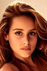 Nell Verlaque profile picture