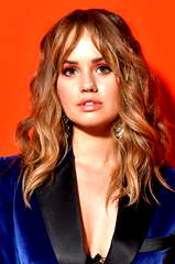 Debby Ryan profile picture