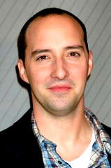 Tony Hale profile picture