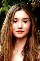 Lucy Paez profile picture