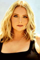 Lauren Ash profile picture