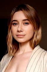 Olesya Rulin profile picture