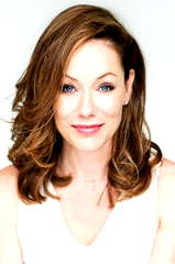 Simone-Elise Girard profile picture