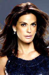Teri Hatcher profile picture
