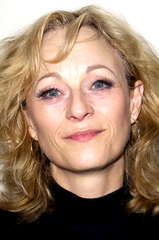 Lizzy McInnerny profile picture