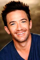 David Faustino profile picture